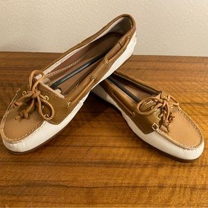 NIB Sperry Topsider Audrey White/ Cognac Sand Boat Shoe